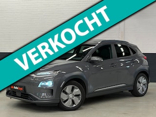 Hyundai Kona EV Premium 64 kWh Leder / Navi / Camera / DAB / Schuifdak