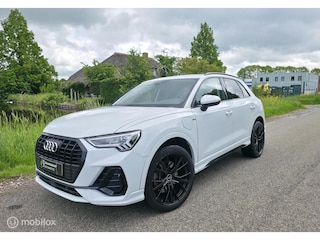 Audi Q3 45 TFSI e S-Line / Navi / Leder / Stoelv / Virtual