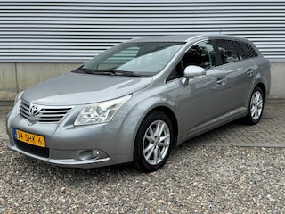 Toyota Avensis Wagon 1.8 VVTi Business Automaat [ navi,ecc,cruise,17``lmv,trekhaak ]