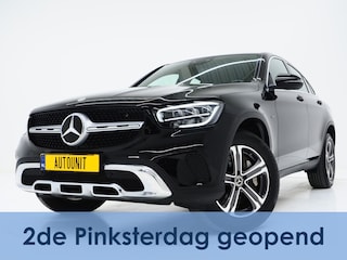 Mercedes-Benz GLC 300e 4MATIC | Leder | Camera | Virtual | Stoelverwarming | Donkere Hemel | Dodehoek | Carplay