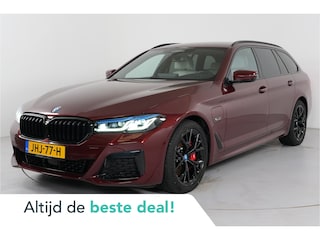 BMW 5-serie Touring 530e High Executive M Sport | Trekhaak | Head-up | Memory | Adaptieve Cruise | Camera |