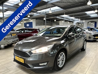 Ford Focus EcoBoost 100pk Lease Edition | Trekhaak | Parkeersensoren achter | Airco | Cruise | Apple carplay & Android auto |