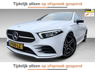 Mercedes-Benz A-klasse 180 Business Solution AMG NAVI/V-COCKPIT/CAM/DAB/LED/CARPLAY/ECC/PDC///