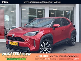Toyota Yaris Cross 1.5 Hybrid Dynamic Dodehoekdetectie | Trekhaak | Parkeersensoren voor+achter | stoel/stuurwielverwarming | 17 inch | climate control