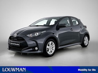 Toyota Yaris 1.5 Hybrid 115 Dynamic Comfort Pack | Dealeronderhouden | Stuur en stoelverwarming | PDC rondom | Onderweg-naar-dealer