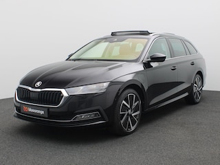 Skoda Octavia Combi 1.4 TSI iV PHEV Business Edition Plus 204PK DSG SOH 98%, Trekhaak, Pano-Schuifdak, Head-Up Display, Virtual Pedal, Achteruitrijcamera, Keyless, Voorruitverwarming, Memorystoel