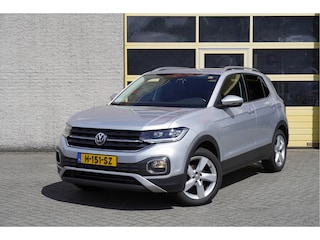 Volkswagen T-Cross 1.0 TSI Automaat! Style BJ2020 Lmv 17" | Led V+A | Pdc | Trekhaak | App-Connect | Navi | Virtual cockpit | Climate control | Cruise control | Extra getint glas