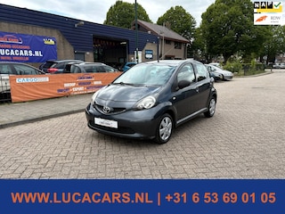 Toyota Aygo 1.0-12V AIRCO + NIEUWE APK!