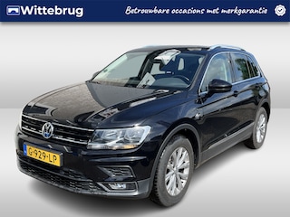 Volkswagen Tiguan 1.5 TSI ACT Comfortline Business / AUTOMAAT/ ADAPTIVE CRUISE CONTROL/ APP-CONNECT/ PARKEER SENSOREN V+A/ ELEKTRISCHE ACHTERKLEP/ NAVI/ DAB/ CLIMA/ 17'' LMV