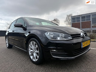 Volkswagen Golf 1.2 TSI Business Edition_AUTOMAAT_LEER_NETTE AUTO