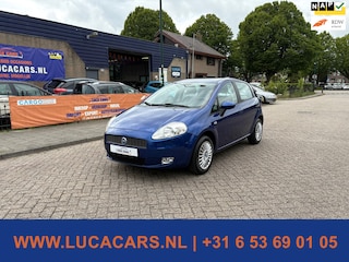 Fiat Punto Grande 1.4 Dynamic AIRCO + NIEUWE APK!