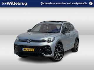 Volkswagen Tiguan 1.5 eHybrid 204PK DSG R-Line Edition / Resterende Fabrieksgarantie tot 07-08 2029 / Trekhaak / Panoramadak / 20'' LMV / VW