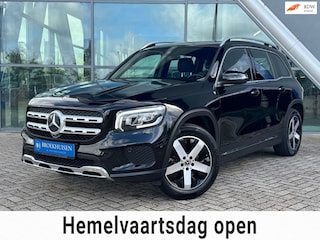 Mercedes-Benz GLB 200 Business Solution AMG 7p. Automaat / 163pk / Stoelverwarming / Camera
