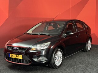 Ford Focus 1.6 Titanium | Nieuw Binnen! | Trekhaak | Clima | Cruise