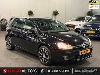 Volkswagen Golf 1.2 TSI Highline BlueMotion DSG/NAVI/CRUISE/PDC/ALCANTARA/CLIMATE/NAP