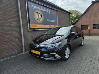Toyota Auris Touring Sports 1.8 Hybrid Executive