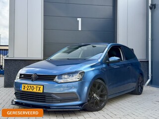 Volkswagen Polo 1.2 TSI *R-Line Look* Nieuwe Distributie! / Spoilerpakket / PDC V&A / 17"LMV