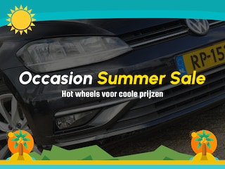 Volkswagen Golf 1.4 TSI Connected Series | Deep Black Metallic | AppleCarplay/Navi/Cruise/Bluetooth/A