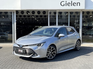 Toyota Corolla 1.8 Hybrid Style | Dodehoekherkenning, Parkeersensoren, Stoel + Stuurverwarming, Keyless, 17 inch