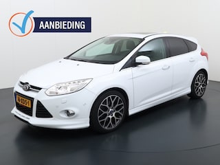 Ford Focus 1.6 EcoB. SCTi 16V Titanium | LIEFHEBBERS AUTO!! | 182 pk | FULL