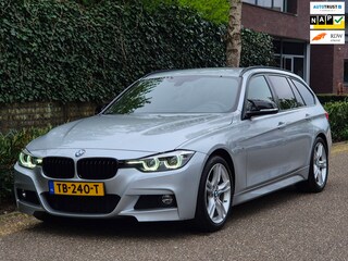 BMW 3-serie Touring M Sport Apple CarPlay dig.dash Navi GR NAP NL Edition M Sport Shadow Executive