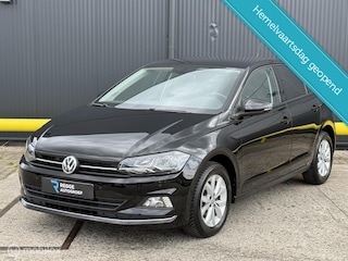 Volkswagen Polo 1.0 TSI Highline NAVI|PDC|STOELVERWARMING
