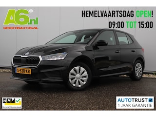 Skoda Fabia 1.0 TSI Ambition 95PK Carplay Android Navigatie Airco Cruise Control LED Lane Assist