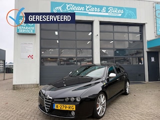 Alfa Romeo 159 Sportwagon loopt 3 cilinders 3.2 JTS Q4 TI
