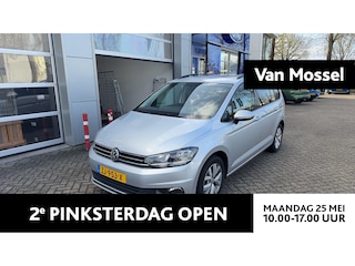 Volkswagen Touran 1.0 TSI Comfortline 7p 115PK Navigatie