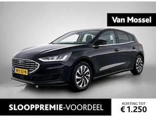 Ford Focus 1.0 EcoBoost Hybrid Titanium | NAVIGATIE | CLIMATE CONTROL | ACHTERUITRIJCAMERA | PARKEERSENSOREN VOOR+ ACHTER |