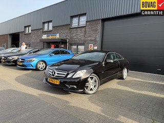 Mercedes-Benz E-klasse Coupé 200 CGI Avantgarde | 12MND GARANTIE | AUTOMAAT | CRUISE | XENON | LMV | LEDER |