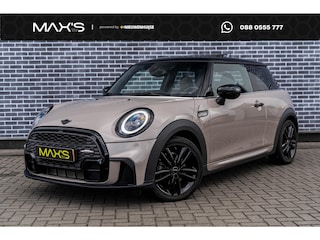 Mini Cooper 1.5 Rockingham GT Edition | Panoramadak | John Cooper Works Sportstoelen | John Cooper Works Aerodynamic Kit | Navigatie | LED Koplampen | Parkeersensoren