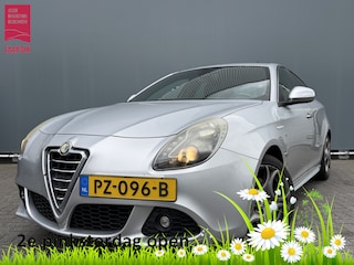 Alfa Romeo Giulietta BJR 2010 1.7 TBi 236 PK Quadrifoglio Verde HALF LEDER | CLIMA | CRUISE | LMV