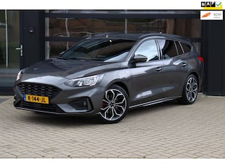 Ford Focus Wagon 1.0 EcoBoost Titanium X Business | NAP | Apple Carplay | Stoel/Stuur Verwarming | Cruise | Lane Assist | Camera