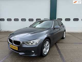 BMW 316i High Executive