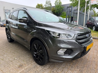 Ford Kuga 1.5 EcoBoost ST Line 95.595 km, trekhaak navi, cruise, elec pakket, xenon-led, multi-stuur, all-season banden nwe apk
