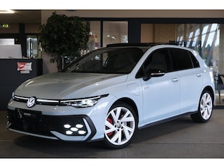 Volkswagen Golf 8.5 1.5 eHybrid GTE 272PK Facelift Pano Volleder 360Cam IQ Led