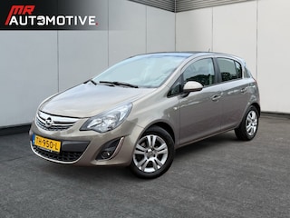Opel Corsa 1.2-16V Design Edition - Airco, Lichtmetaal, Cruise