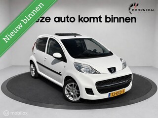 Peugeot 107 1.0-12V Sportium / LAGE KM / CARPLAY / STOER !