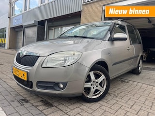 Skoda Roomster 1.4-16V Ambiente AIRCO PANORAMA LMV NAP APK 9-2026 RIJDT GOED