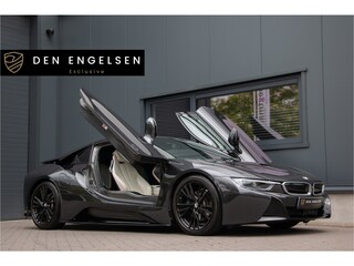 BMW i8 1.5 First Edition Harman/Kardon | HeadUp | 360Cam | Laserlicht | CruiseControl | Elektrische Stoelen | €156.026,- N.P | DAB+ | 374PK | 20" | Comforttoegang | Laser | Alarmsysteem