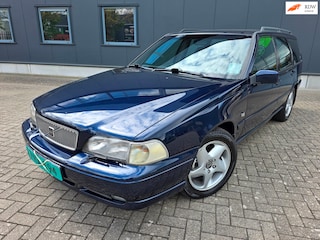 Volvo V70 2.5 T Comfort Luxury, netto € 6.950, 4ever bijtel vriendelijk!