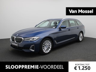 BMW 5-serie Touring 520e 150kW | PANORAMADAK | ACHTERUITRIJCAMERA 360° | LEDER INTERIEUR | GROOT NAVIGATIE | CLIMATE CONTROL | LED VERLICHTING | TREKHAK WEGKLAPBAAR |