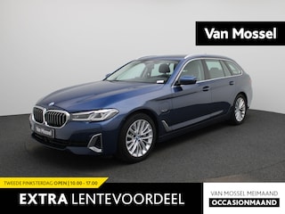BMW 5-serie Touring 520e 150kW | PANORAMADAK | ACHTERUITRIJCAMERA 360° | LEDER INTERIEUR | GROOT NAVIGATIE | CLIMATE CONTROL | LED VERLICHTING | TREKHAK WEGKLAPBAAR |