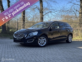 Volvo V60 1.6 T4FMomentu/182PK/NW APK/1E EIG/AIRC/CRUISE/PDC