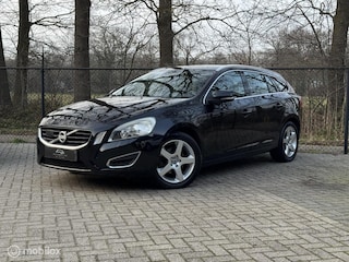 Volvo V60 1.6 T4 Momentum/NW APK/1E EIG/CRUISE/AIRC/PDC/VOL