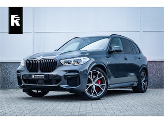 BMW X5 xDrive45e M-Sport Dravid Grau Skylounge / Bowers & Wilkins / Achteras sturing / Individual / Alcantara Hemel /