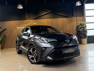 Toyota C-HR 2.0 Hybrid TeamNL | Navigatie | LMV | Climate Control| 153pk | .