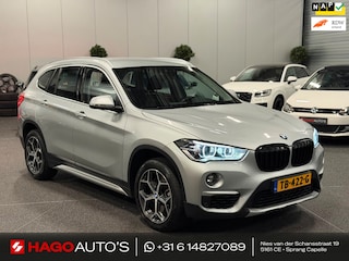 BMW X1 SDrive20i High Executive AUT/LED/NAVI/HUD/LEDER/CAMERA/PDC/DEALER-ONDERHOUDEN