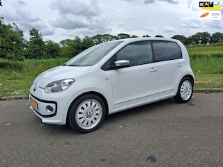 Volkswagen Up 1.0 high up! BlueMotion bj 2012 zeer nette staat 114 dkm